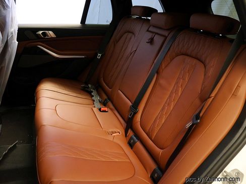 New 2026 BMW X5 xDrive40i image 12