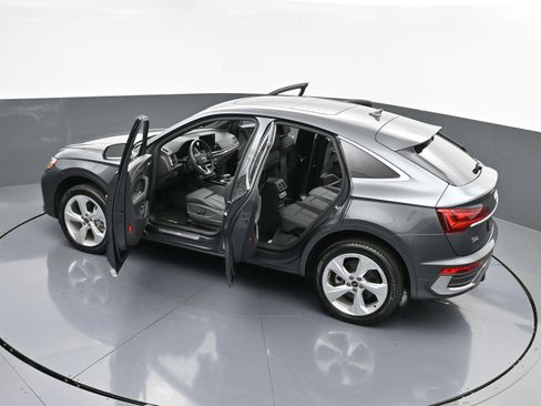 Used 2024 Audi Q5 2.0T Premium Plus w/ Premium Plus Package image 42