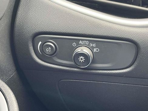 Used 2024 Chevrolet Malibu LT FWD image 28