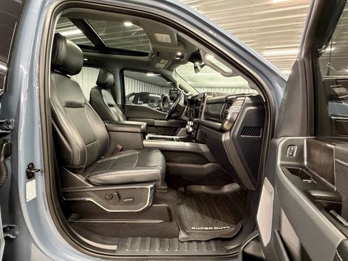 Used 2023 Ford F250 Lariat w/ Sport Appearance Package image 34