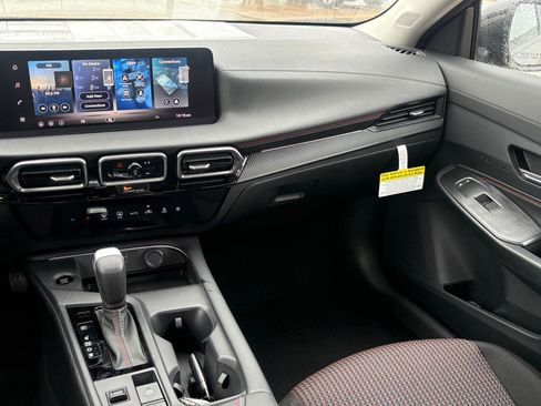 New 2026 Nissan Sentra SR image 14