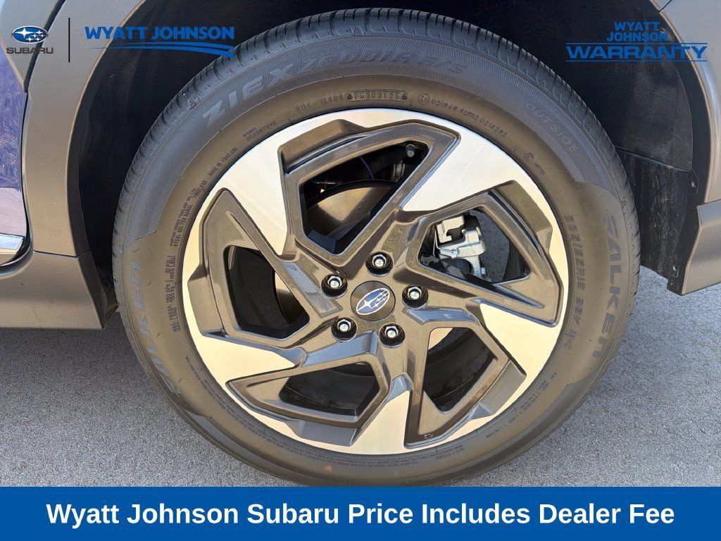 Used 2025 Subaru Crosstrek 2.5i Limited w/ Crosstrek Mirror Package AWD/4WD image 5