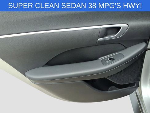 Used 2020 Hyundai Sonata SE image 15
