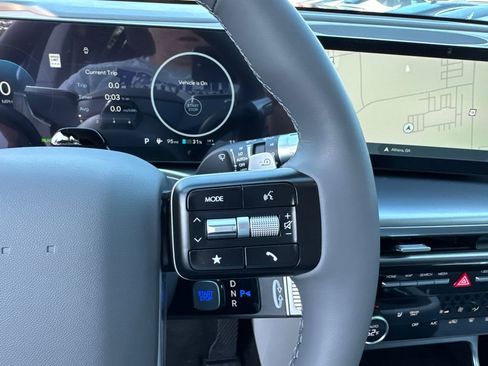 New 2026 Hyundai Ioniq 9 SE AWD/4WD image 18