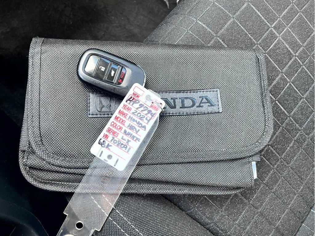 Used 2024 Honda HR-V LX image 21