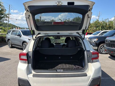 Used 2023 Subaru Crosstrek 2.0i Premium AWD/4WD image 19