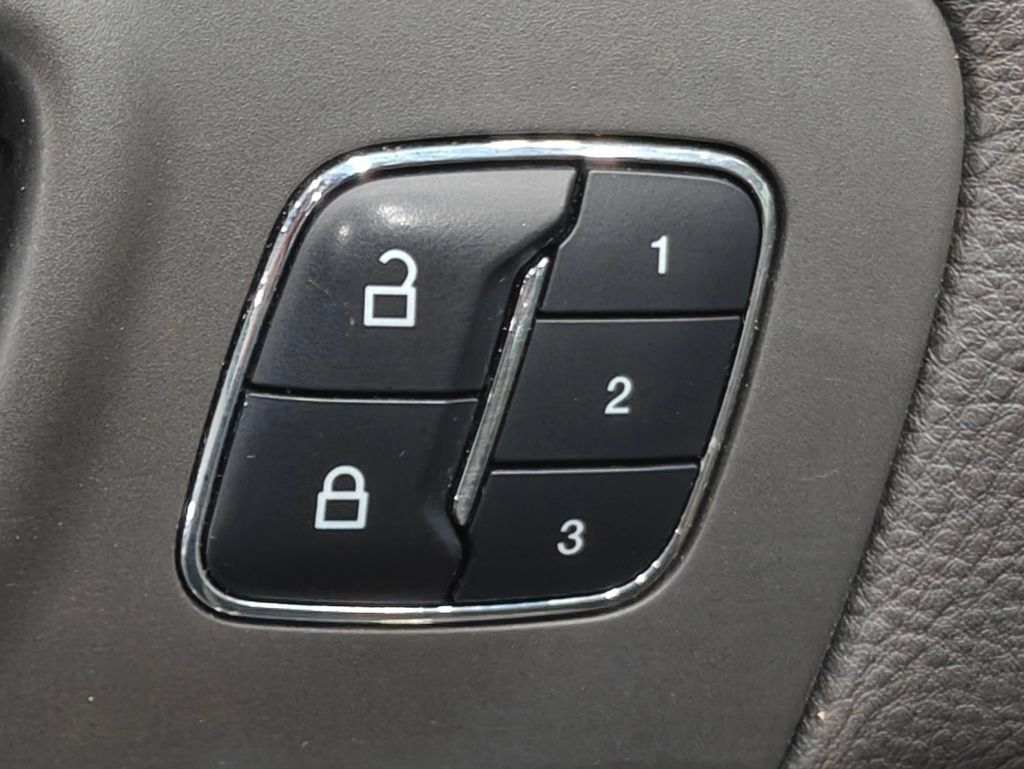 Used 2016 Lincoln MKS AWD w/ Equipment Group 101A image 53