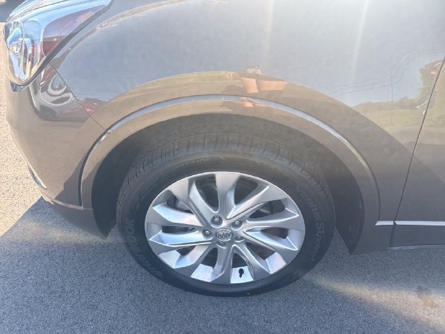 Used 2017 Buick Envision Premium AWD/4WD image 10