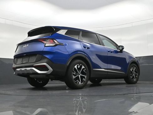 Used 2024 Kia Sportage EX FWD image 28