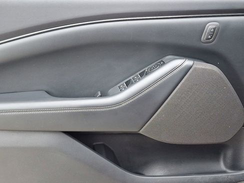 Used 2022 Ford Mustang Mach-E Select image 13