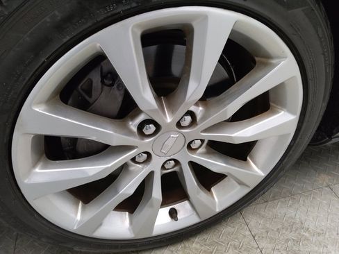Used 2016 Cadillac XTS Luxury w/ Driver Awareness Package AWD/4WD image 31