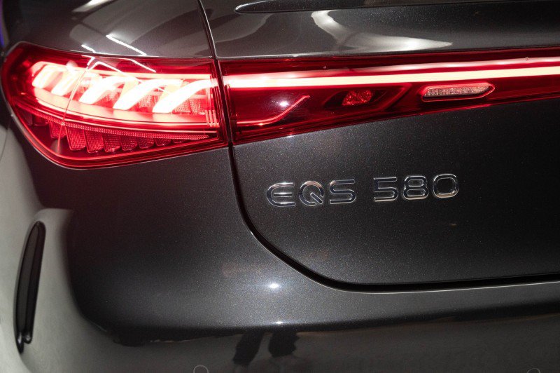 Certified 2023 Mercedes-Benz EQS 580 4MATIC Sedan image 9