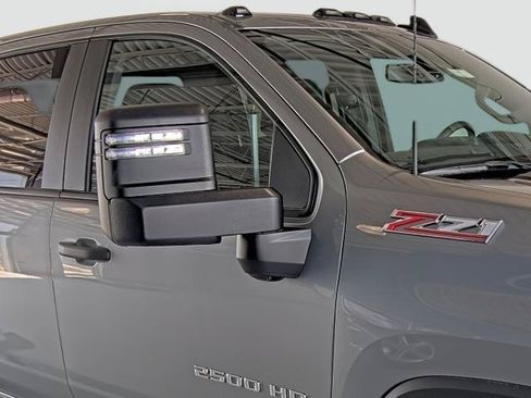 New 2026 Chevrolet Silverado 2500 Custom w/ Custom Value Package AWD/4WD image 17