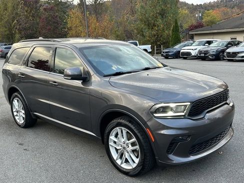 Used 2021 Dodge Durango GT image 3