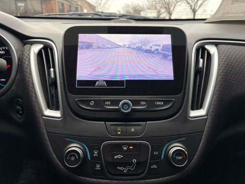 Used 2024 Chevrolet Malibu LS image 30