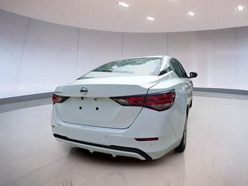 Used 2023 Nissan Sentra S FWD image 4