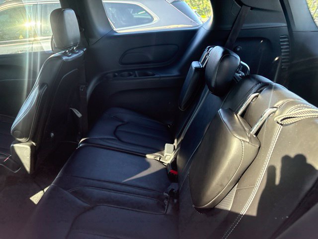 Used 2025 Chrysler Pacifica Select FWD image 15