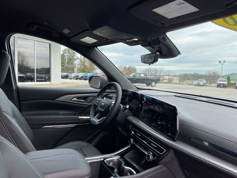 New 2026 Chevrolet Traverse LT w/ Driver Confidence Package image 30