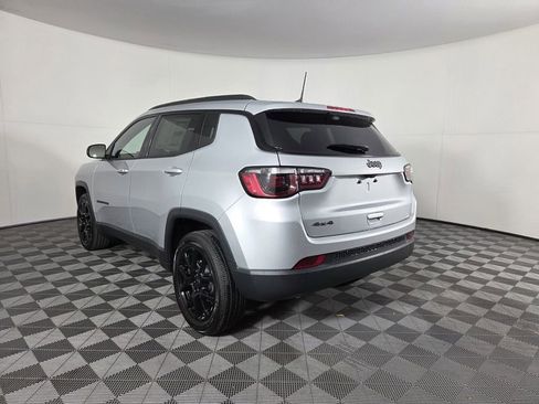 New 2026 Jeep Compass Latitude image 6