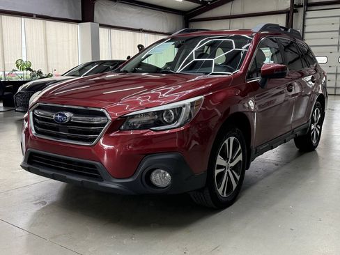 Used 2018 Subaru Outback 2.5i Limited AWD/4WD image 5