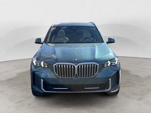 New 2026 BMW X5 xDrive50e w/ Premium Package image 2