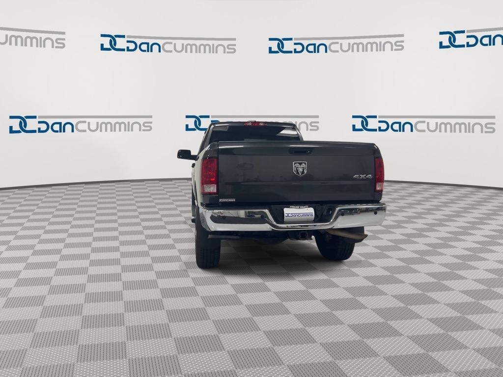 Used 2016 RAM 2500 Tradesman w/ Chrome Appearance Group AWD/4WD image 7