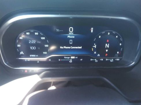 Used 2024 Chevrolet Tahoe LT image 11