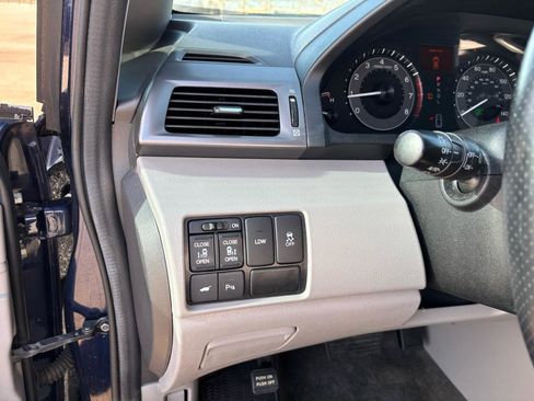 Used 2014 Honda Odyssey Touring image 14