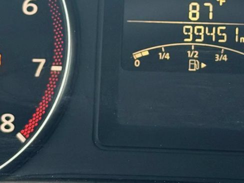 Used 2013 Volkswagen Jetta SE FWD image 16