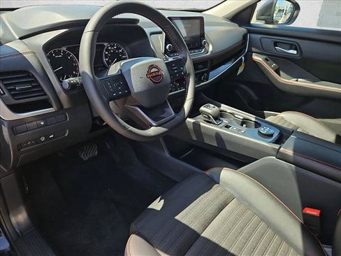 New 2026 Nissan Rogue SV AWD/4WD image 3