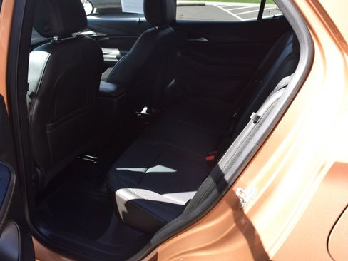 Used 2024 Buick Encore GX Preferred FWD image 10