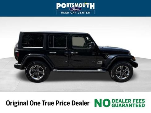 Used 2020 Jeep Wrangler Unlimited Sahara image 6