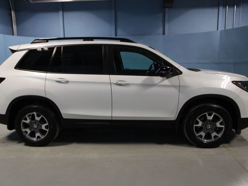 Used 2022 Honda Passport TrailSport image 30
