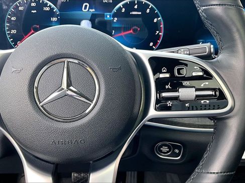 Certified 2022 Mercedes-Benz GLE 350 4MATIC image 21