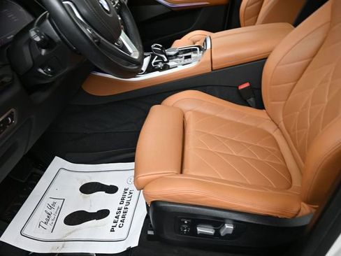 Used 2023 BMW X5 xDrive40i w/ Premium Package image 15