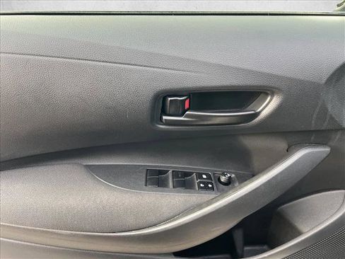 Certified 2025 Toyota Corolla LE image 11