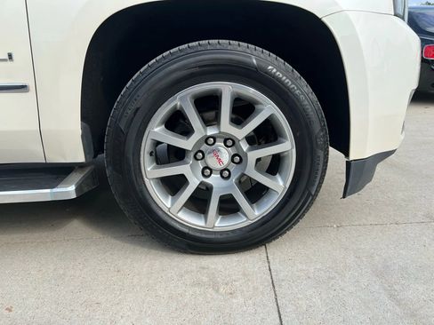 Used 2015 GMC Yukon Denali w/ Open Road Package image 68