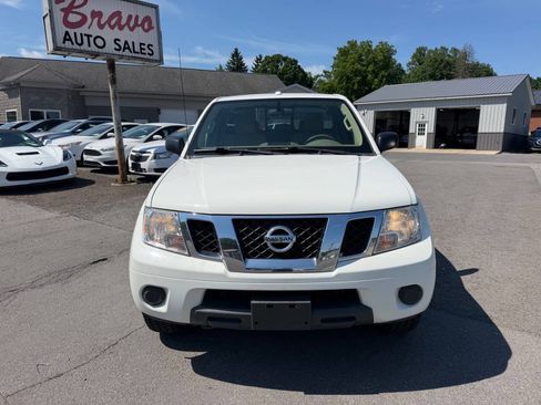 Used 2017 Nissan Frontier SV AWD/4WD image 8