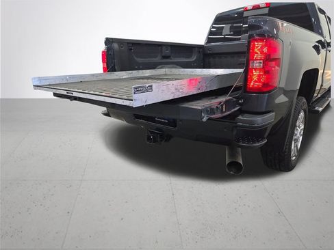 Used 2018 Chevrolet Silverado 2500 High Country w/ Duramax Plus Package AWD/4WD image 13
