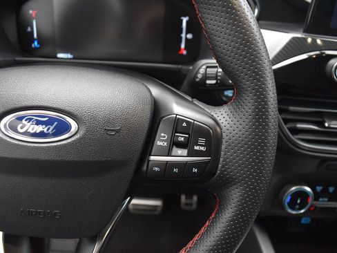 Used 2023 Ford Escape ST-Line image 9