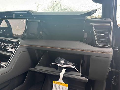 New 2026 GMC Sierra 2500 AT4 w/ Technology Package image 72