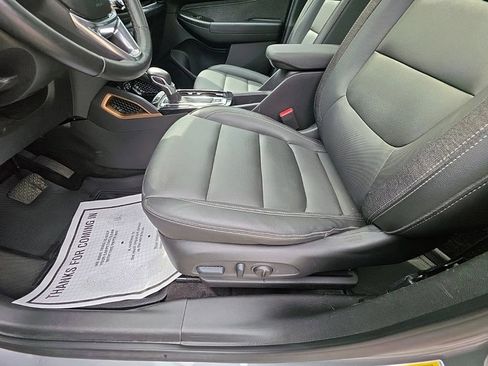 Used 2023 Chevrolet TrailBlazer ACTIV w/ Sun and Liftgate Package FWD image 22