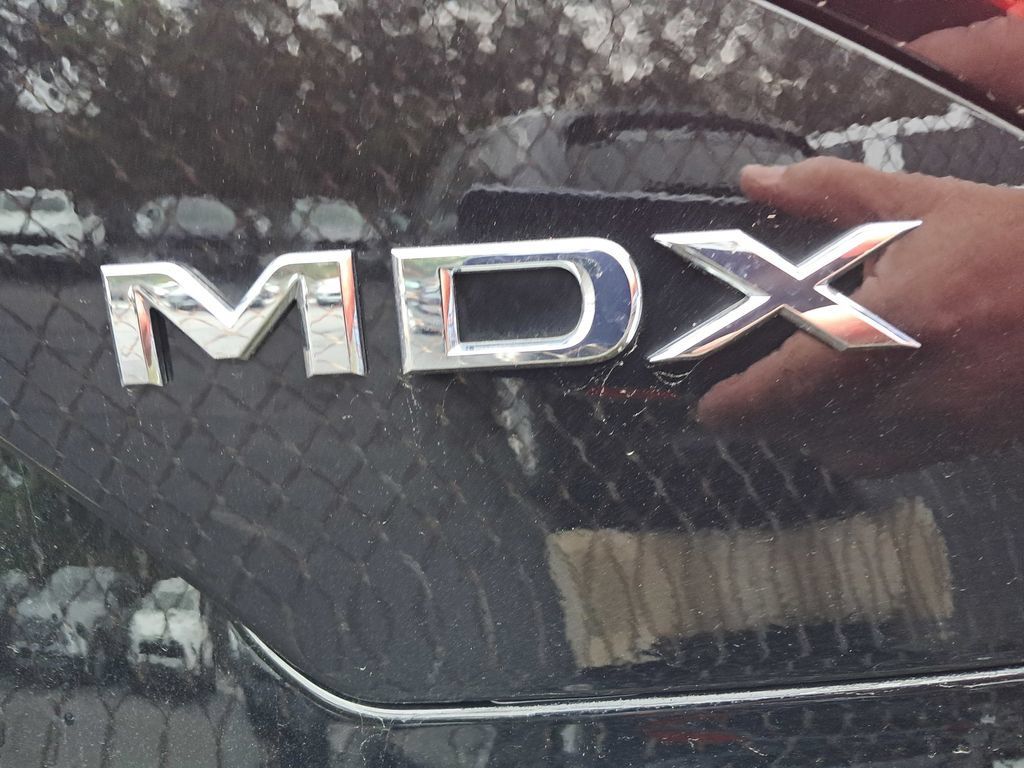 Used 2023 Acura MDX w/ Technology Package AWD/4WD image 11