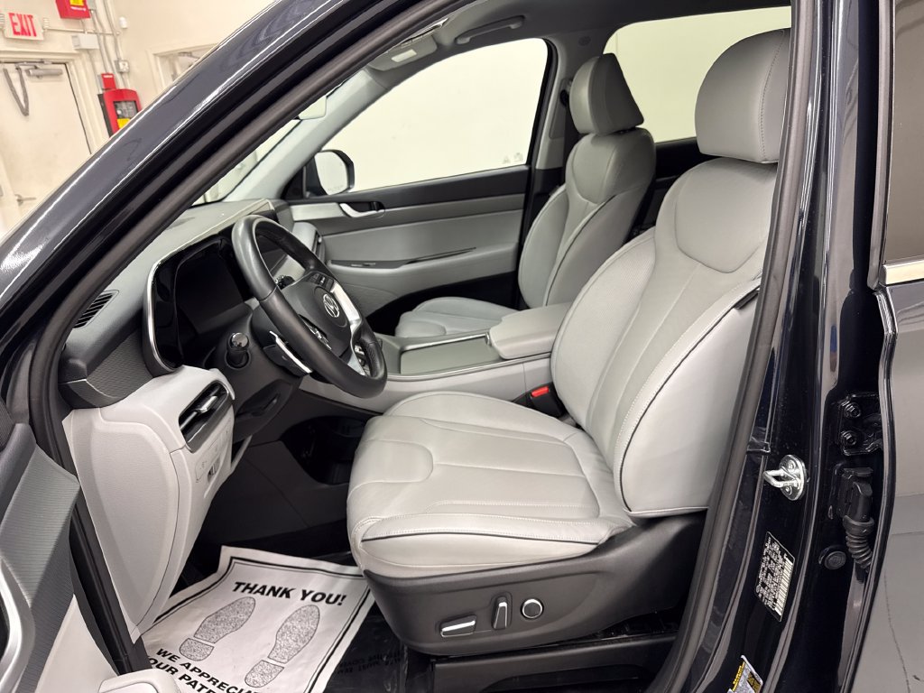 Used 2025 Hyundai Palisade SEL AWD/4WD image 14