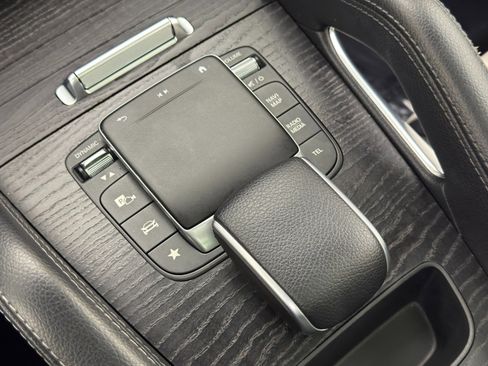 Used 2022 Mercedes-Benz GLE 450 4MATIC image 38