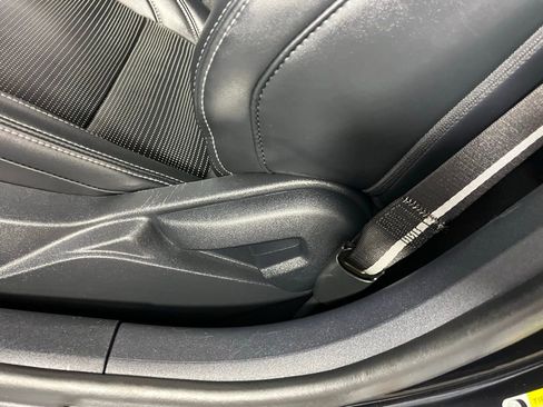 Used 2024 Ford Mustang GT Premium image 24