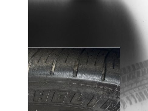 Used 2016 Jaguar XJ R-Sport RWD image 51