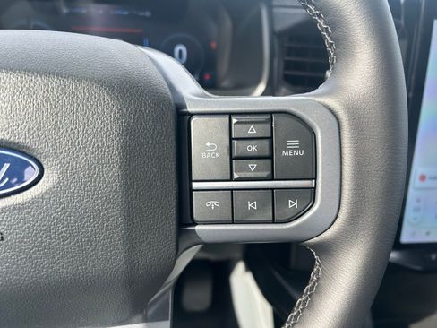 New 2025 Ford F150 Lightning Flash AWD/4WD image 19