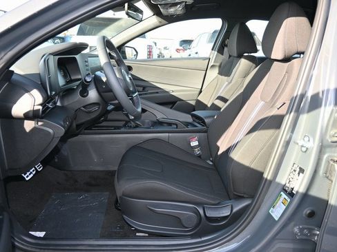 New 2026 Hyundai Elantra Sport FWD image 10