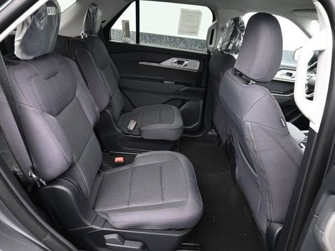 New 2026 Ford Explorer Active image 8